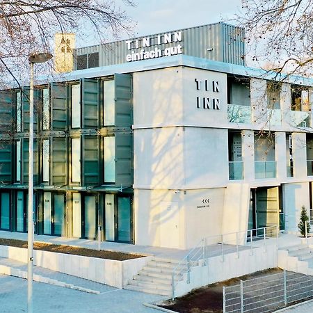 Tin Inn - Hueckelhoven - Das Hotel Aus Hochwertig Ausgebauten Ueberseecontainern Zewnętrze zdjęcie